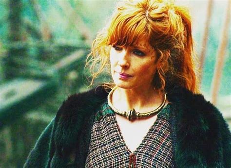 The 51-year-old host has revealed she often peeks at the snaps to remember what she used to look like. . Kelly reilly nsfw